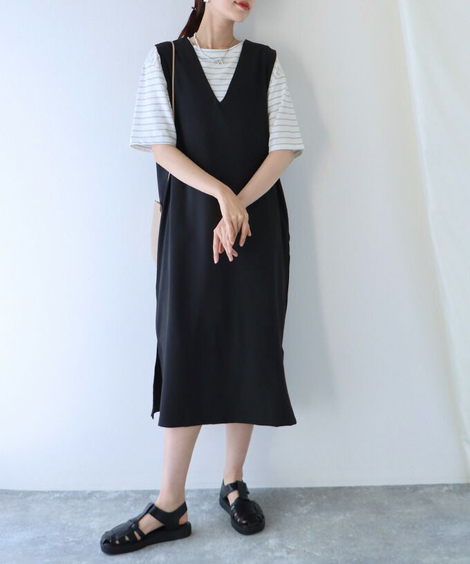 日本 BLUE EAST - 2WAY率性簡約V領連身洋裝/背心裙-黑