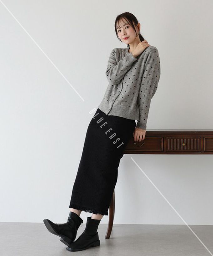 日本 BLUE EAST - 微閃亮羅紋針織流蘇開叉鉛筆裙-灰