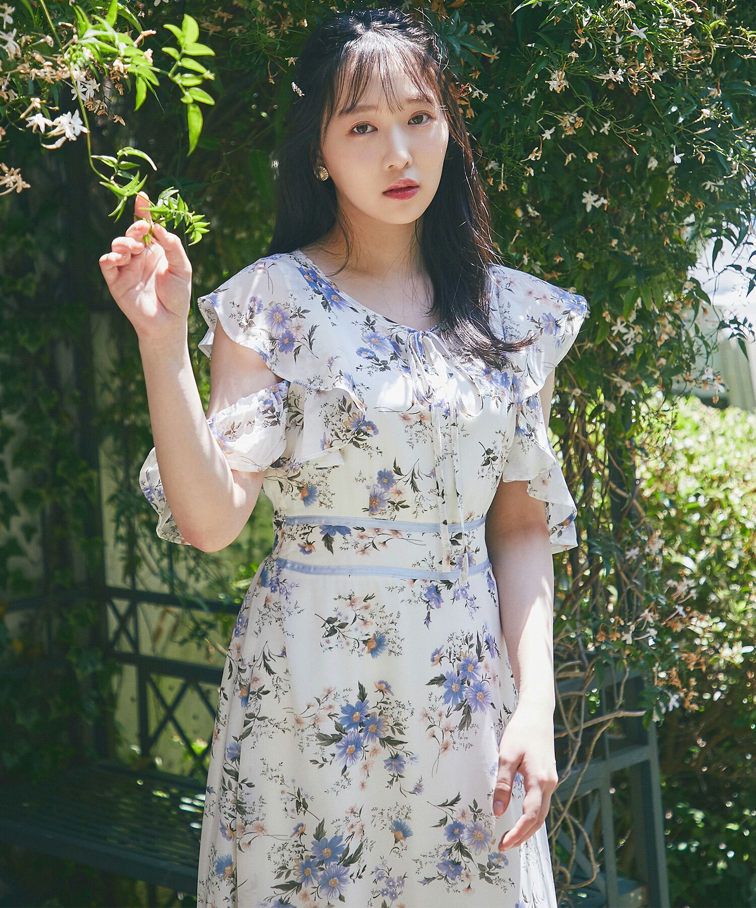 日本 tocco-closet - 精靈荷葉開袖雪紡洋裝-碎花-天使白