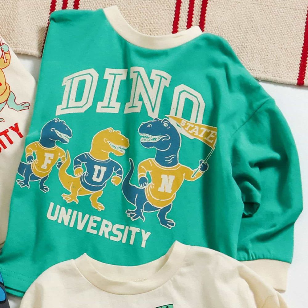 復古風動物好朋友長袖上衣-恐龍排隊-綠