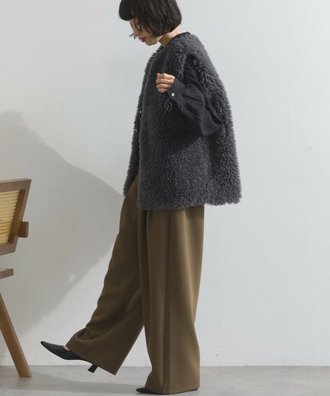 日本 ELENCARE DUE - QQ毛絨時尚搭配長版背心-卡其棕