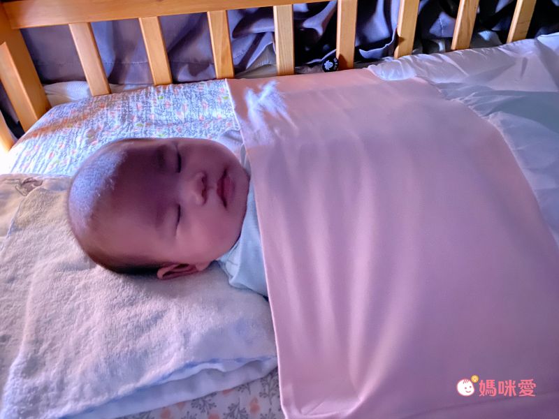 NUNKI SHEET - 成長安撫床巾-床巾式包巾-馬卡龍綠 (L)-適合140X70嬰兒床