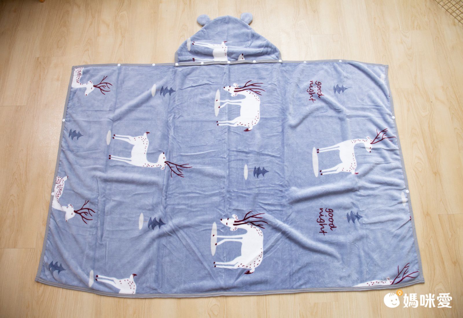 保暖珊瑚絨披肩懶人毯-一般款-林深時見鹿 (1.5mx1.3m（帽子可拆）)