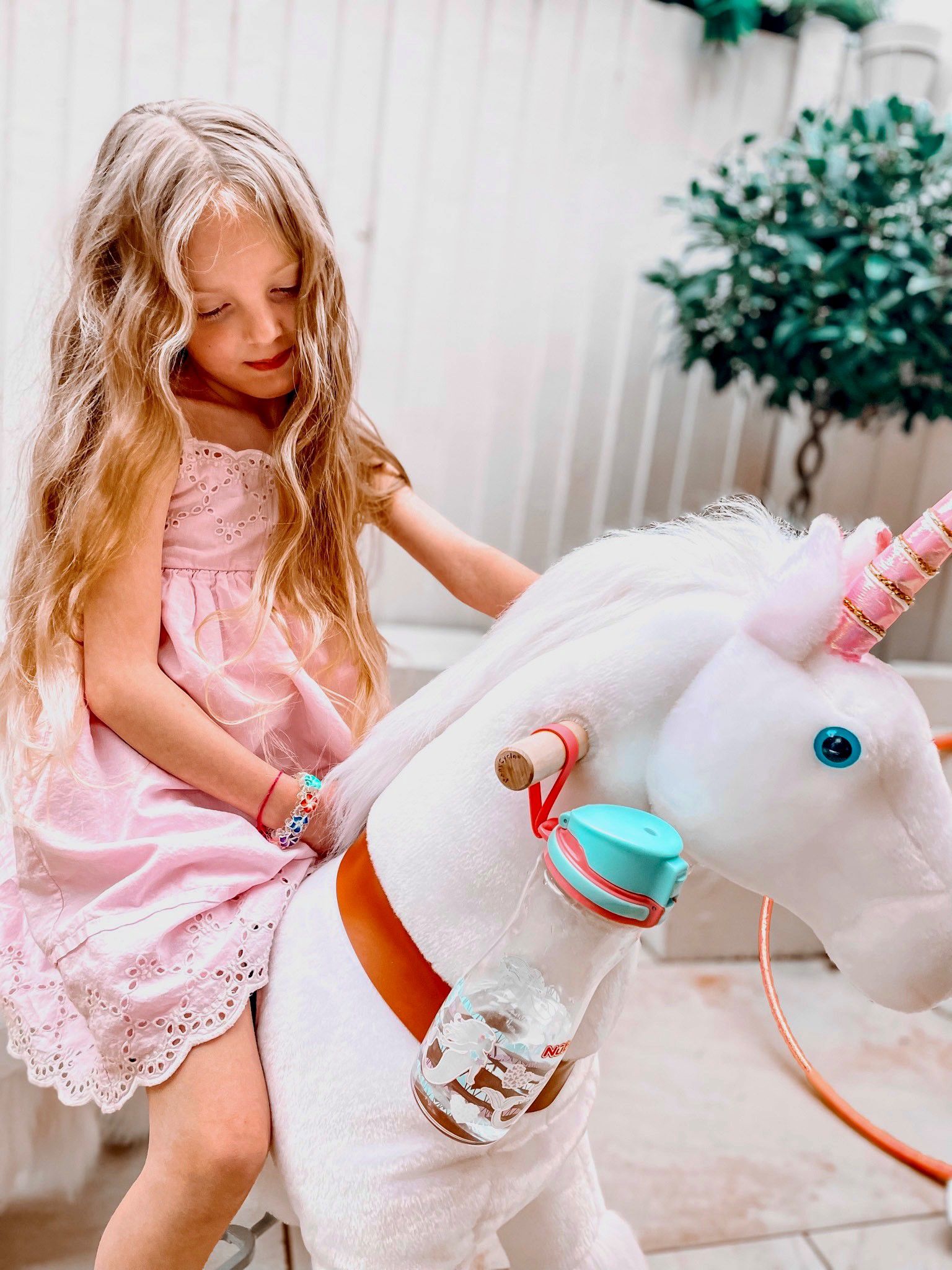 Nuby - 晶透直飲杯-美人魚-550ml