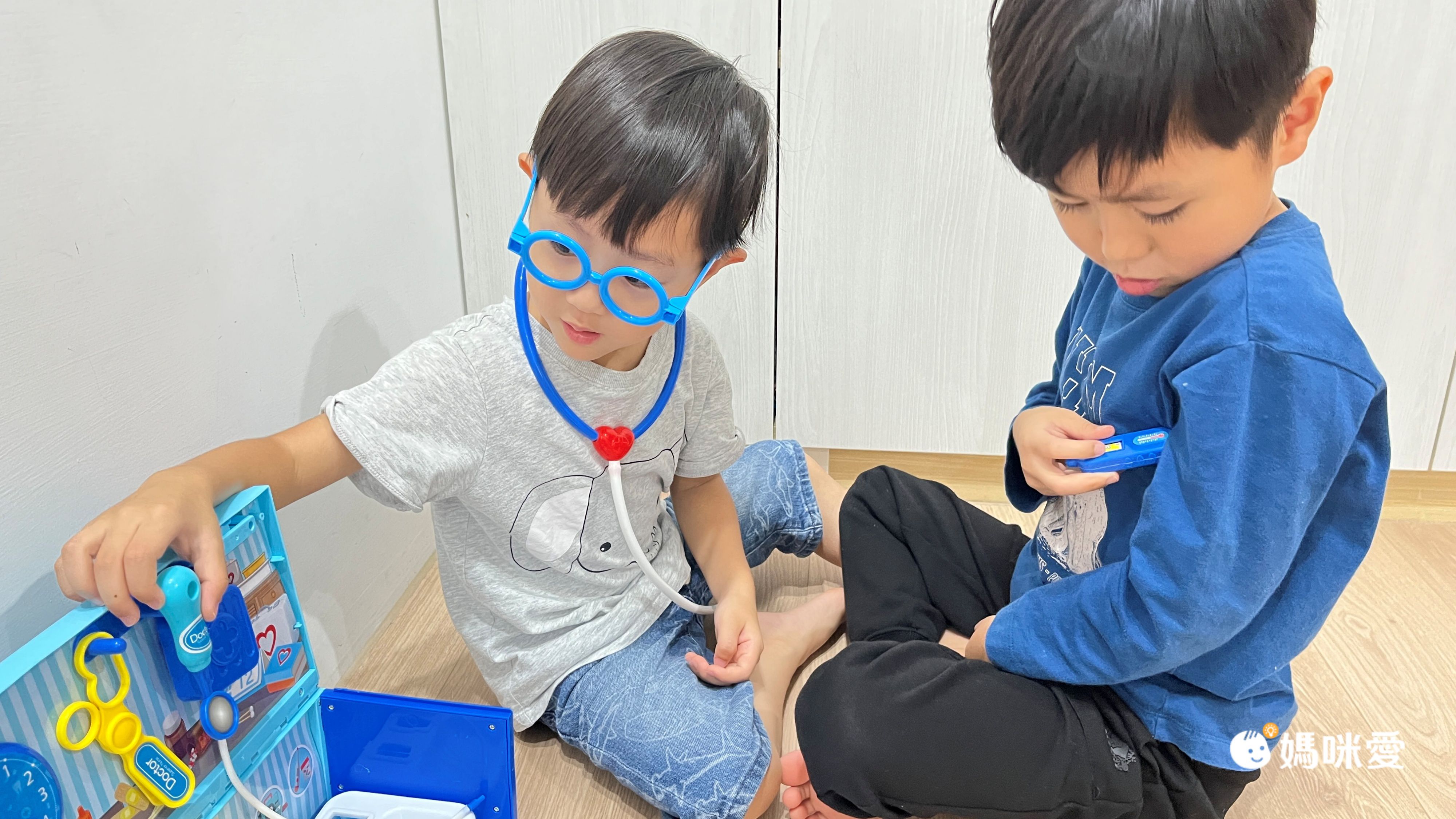 DIY組裝車車【小小家】手提貨櫃車家家酒Ｘ工程車