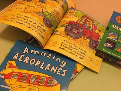 Macmillan - Amazing Machines x 10 Book Slipcase with CD交通工具