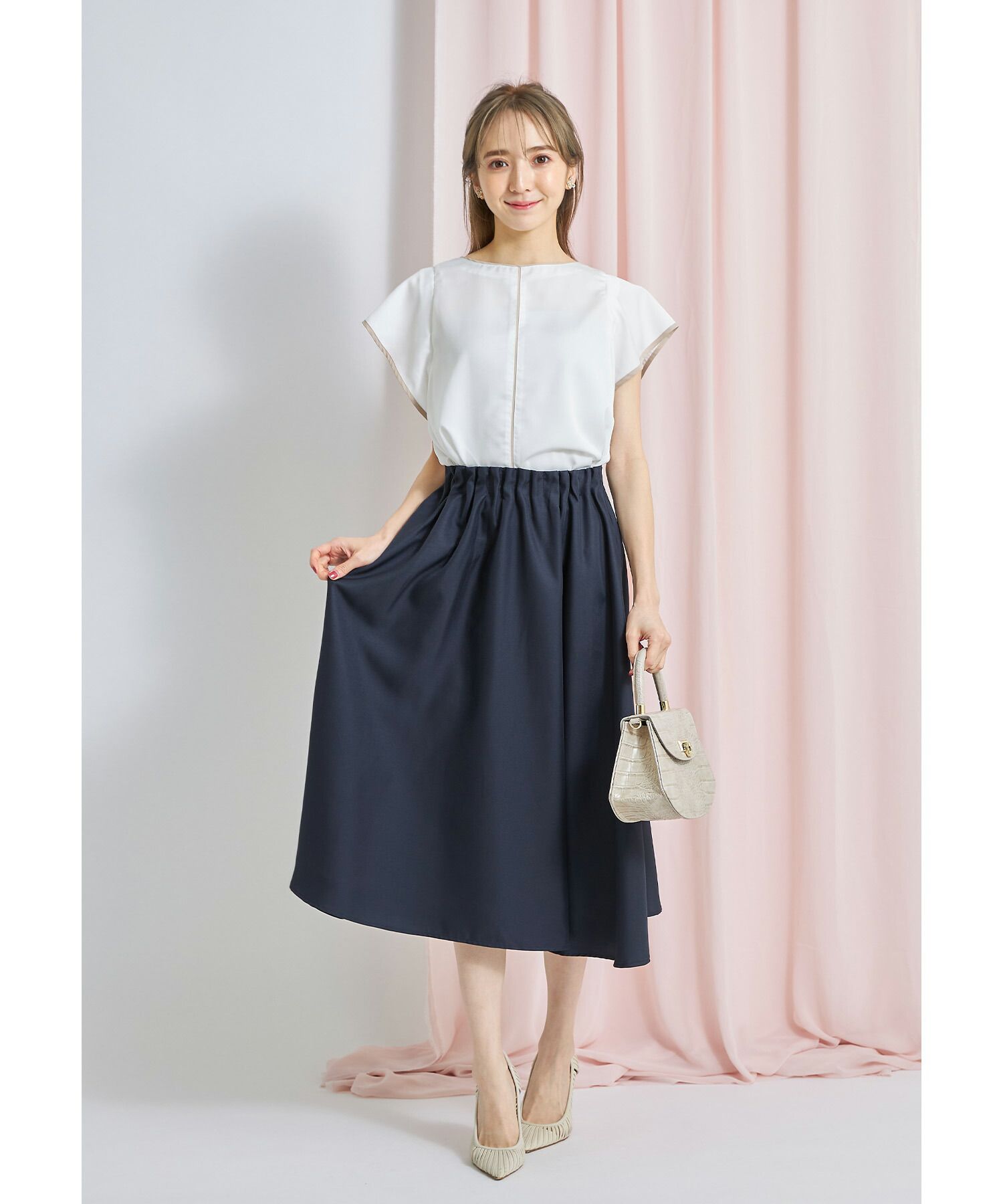 日本 tocco-closet - 撞色滾邊波浪袖上衣-天使白