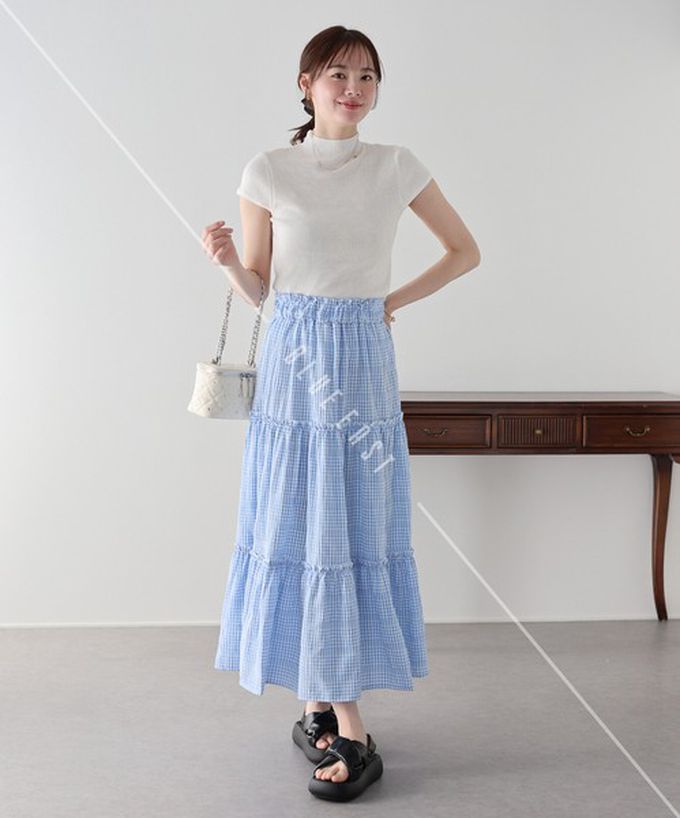 日本 BLUE EAST - 柔美可愛細格紋分層長裙-水藍