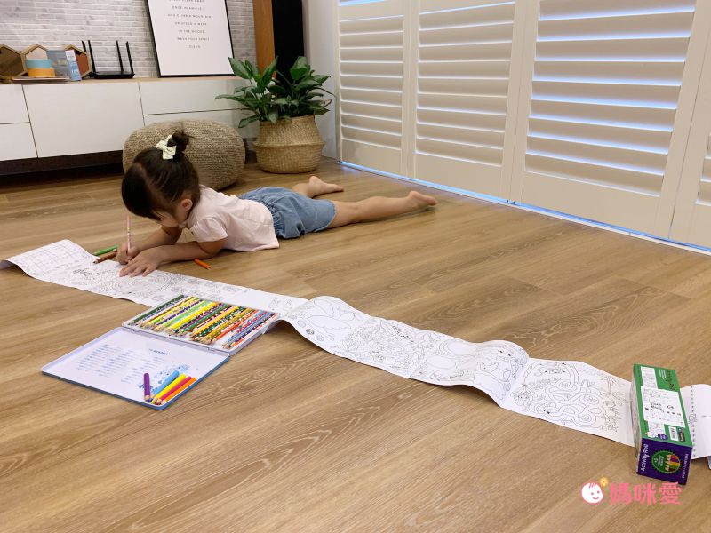 美國 mudpuppy - 活動畫軸-魔法獨角獸-180cm x 18.5cm