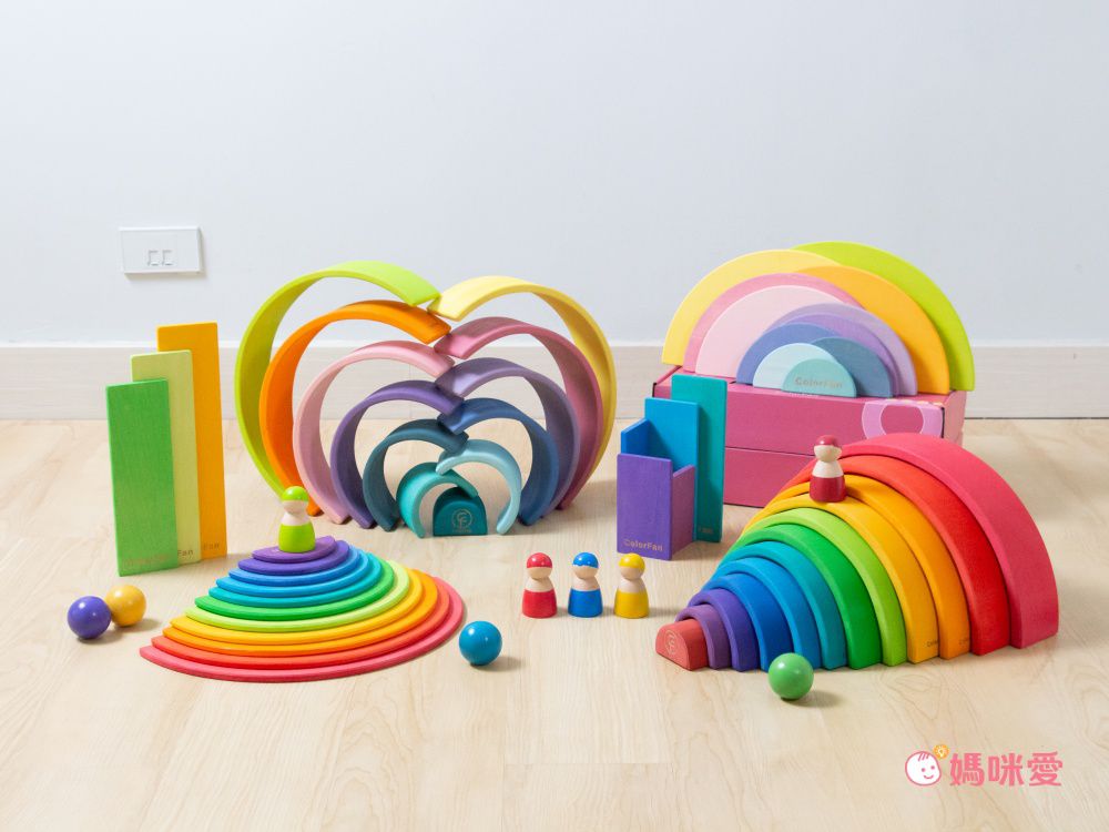 一組成就100種玩法【Color Fan】彩虹積木