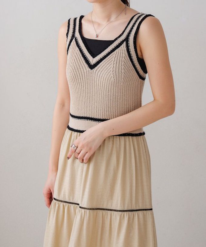 日本 Bab - 純棉針織拼接渡假風無袖洋裝-淺米杏