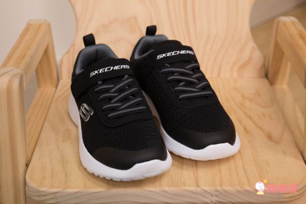 SKECHERS - DYNAMIGHT_個性黑色兒童機能運動鞋