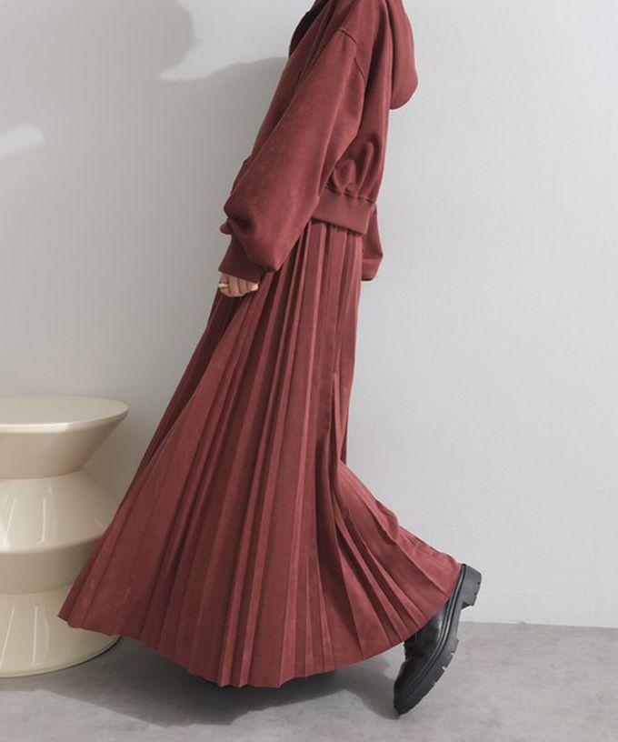 日本 ELENCARE DUE - 俐落低調麂皮百褶長裙-酒紅