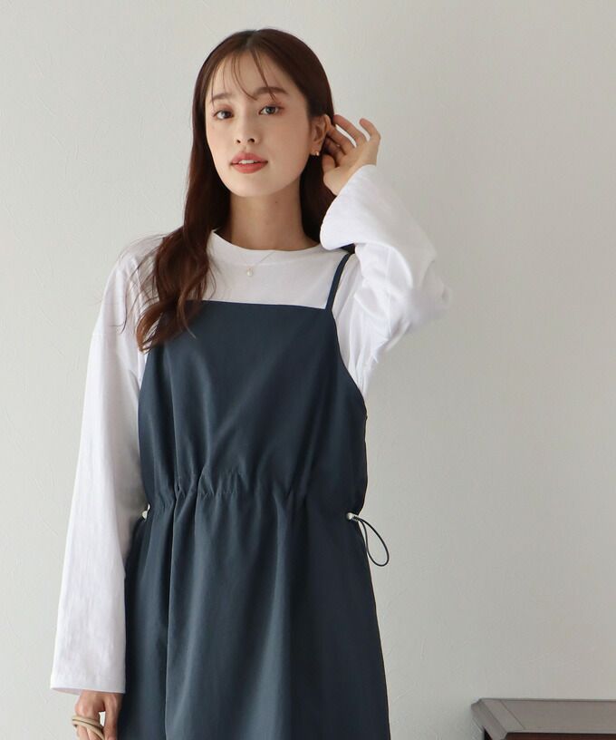 日本 BLUE EAST - 工裝風抽繩縮腰吊帶裙-卡其