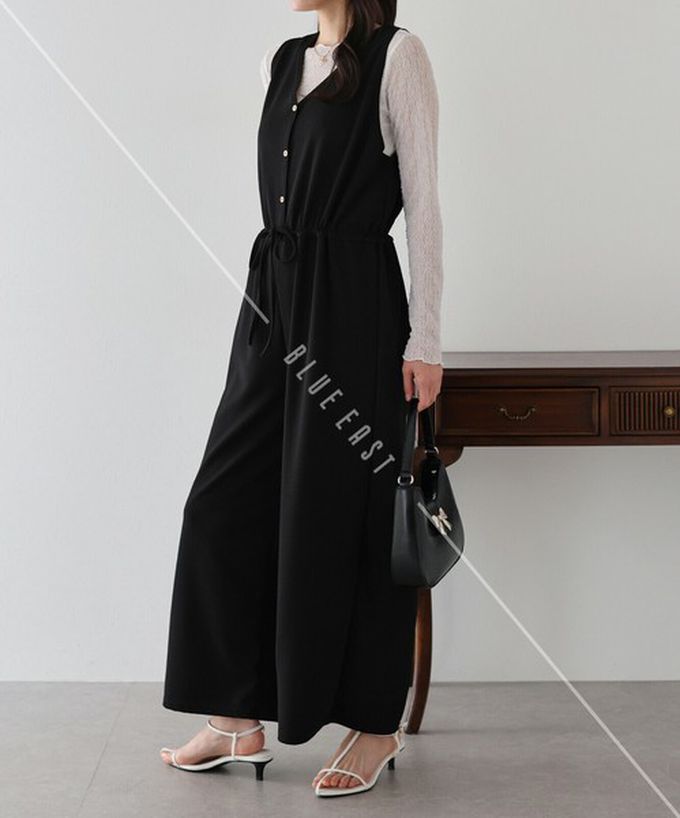 日本 BLUE EAST - 韓國製 簡潔迷人V領無袖連身褲-海軍藍