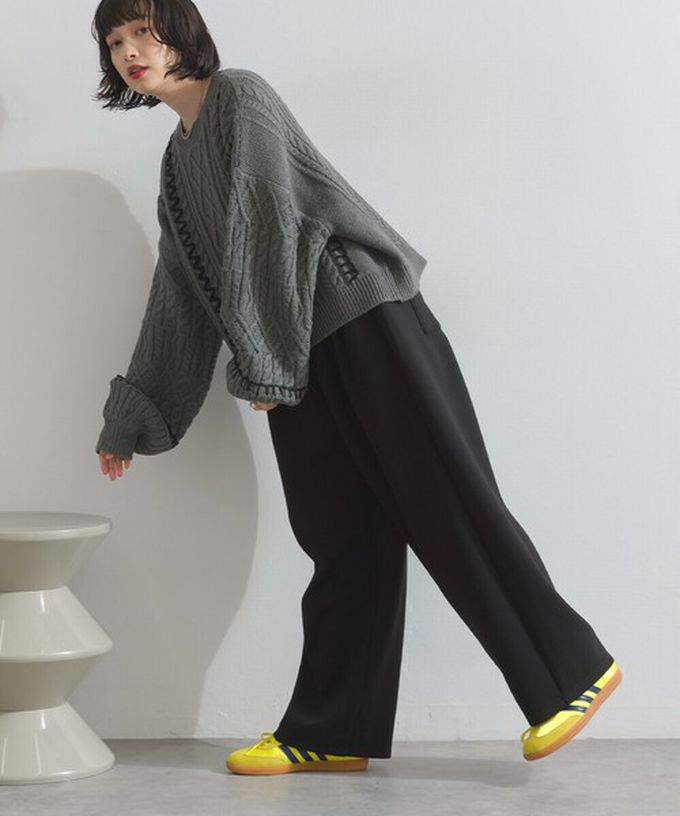 日本 ELENCARE DUE - 手工編織感柔美麻花紋理毛衣-黑