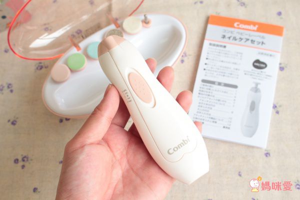 【日本 Combi】濕紙巾、親子電動磨甲機、髮剪組