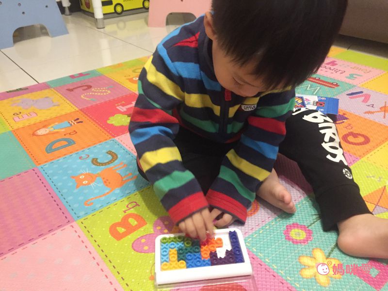 【SMART GAMES】隨身益智桌遊－訓練邏輯思考、幼兒空間概念