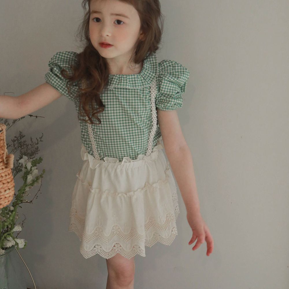 韓國 PuellaFLO - 鋸齒狀鏤空蕾絲綁帶吊帶裙-米白