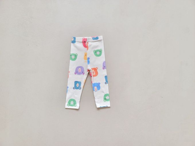 韓國 Mimico - 鬆緊腰圖印彈力內搭褲-多彩熊熊-象牙白