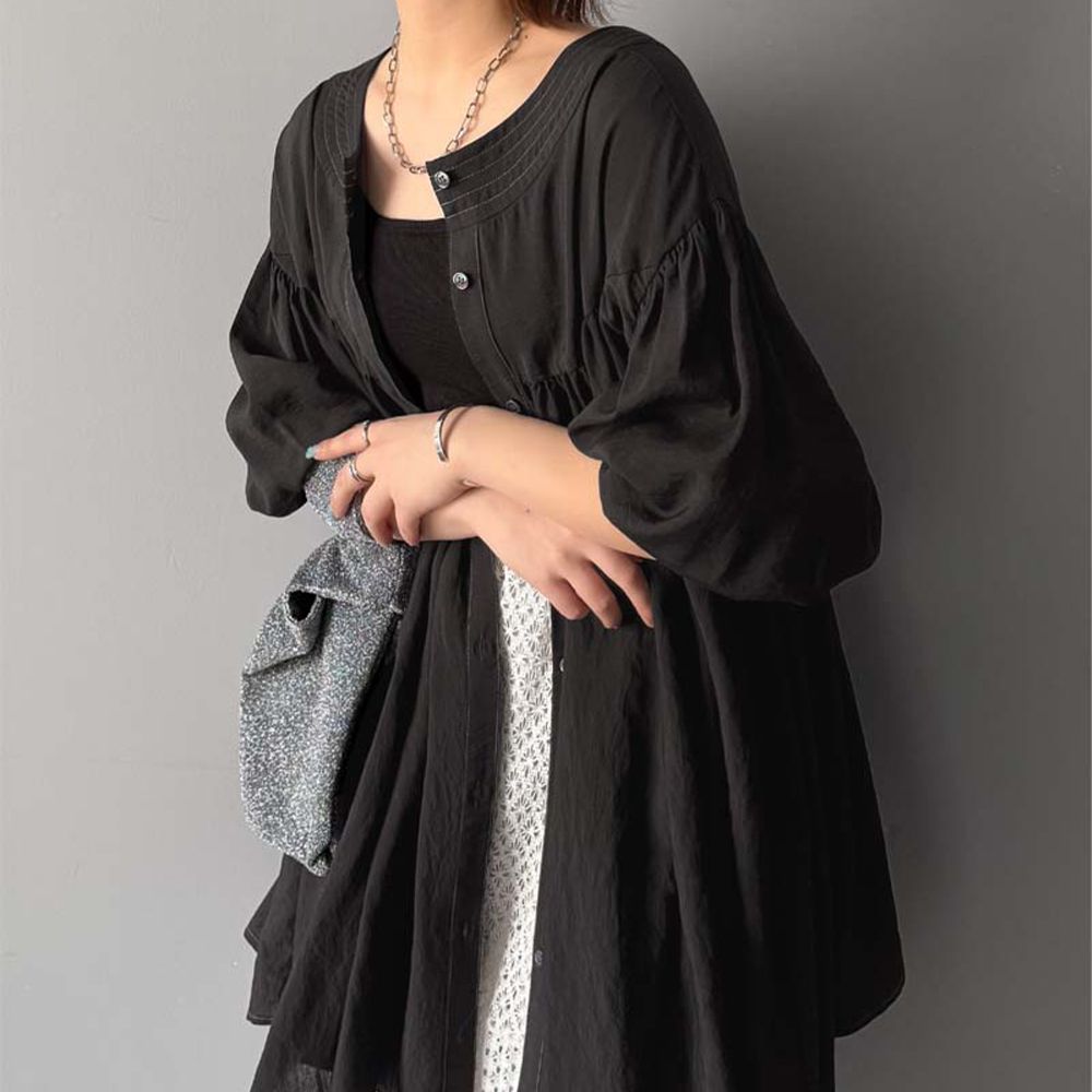 前後2way飄逸感澎澎七分袖襯衫-黑
