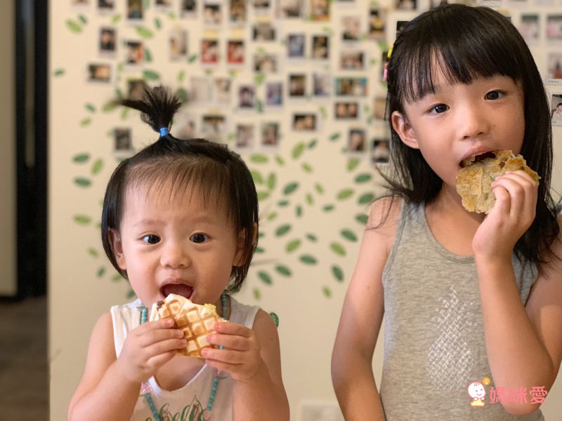 活力早餐系列【GREEN & SAFE】銀絲卷、小漢堡排、寶寶粥