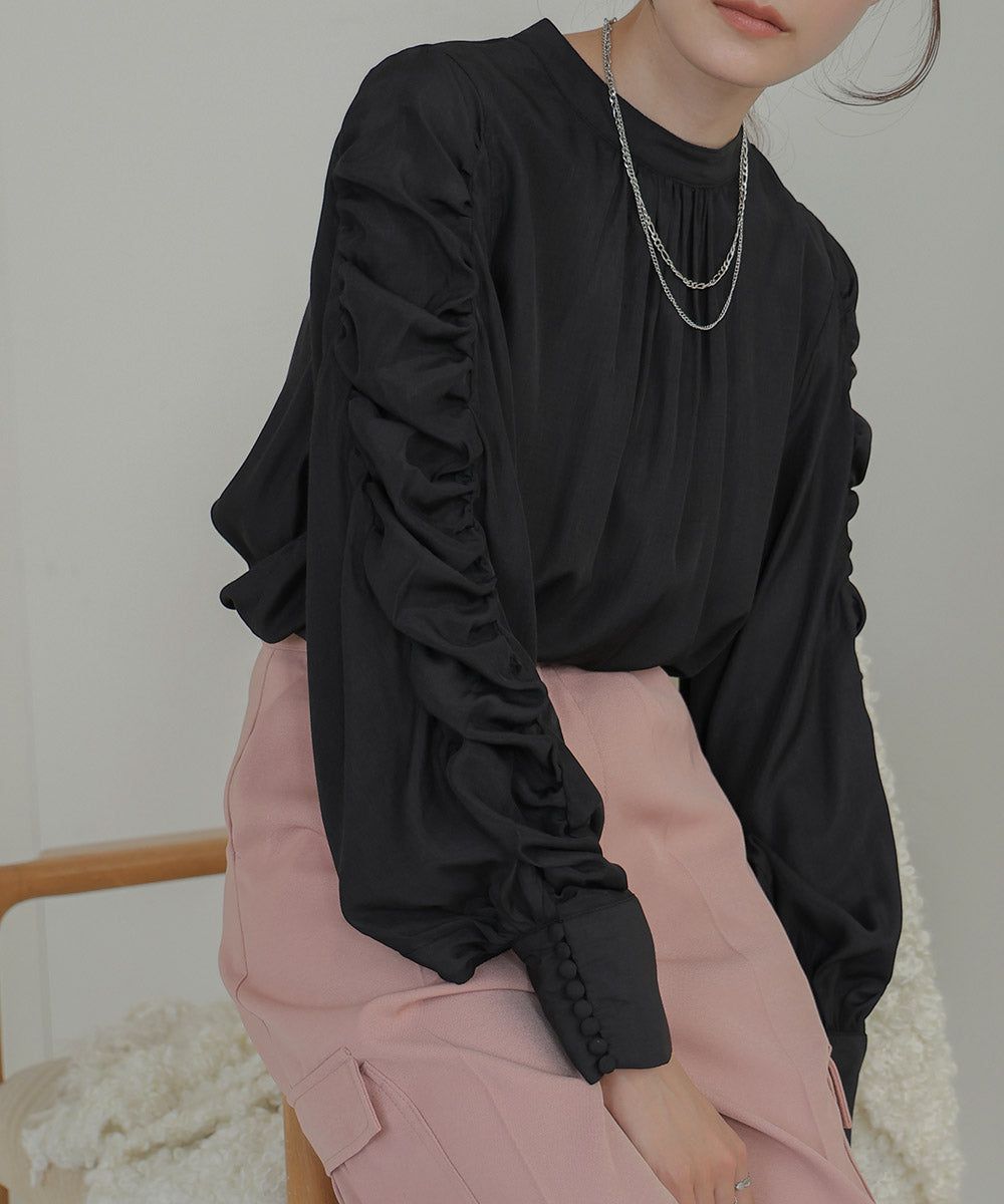 日本 Bab - 嫘縈柔滑抓皺薄長袖上衣-米杏