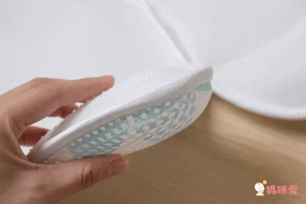 日本 YODO XIUI 3D 透氣推車涼墊、護頭頸枕