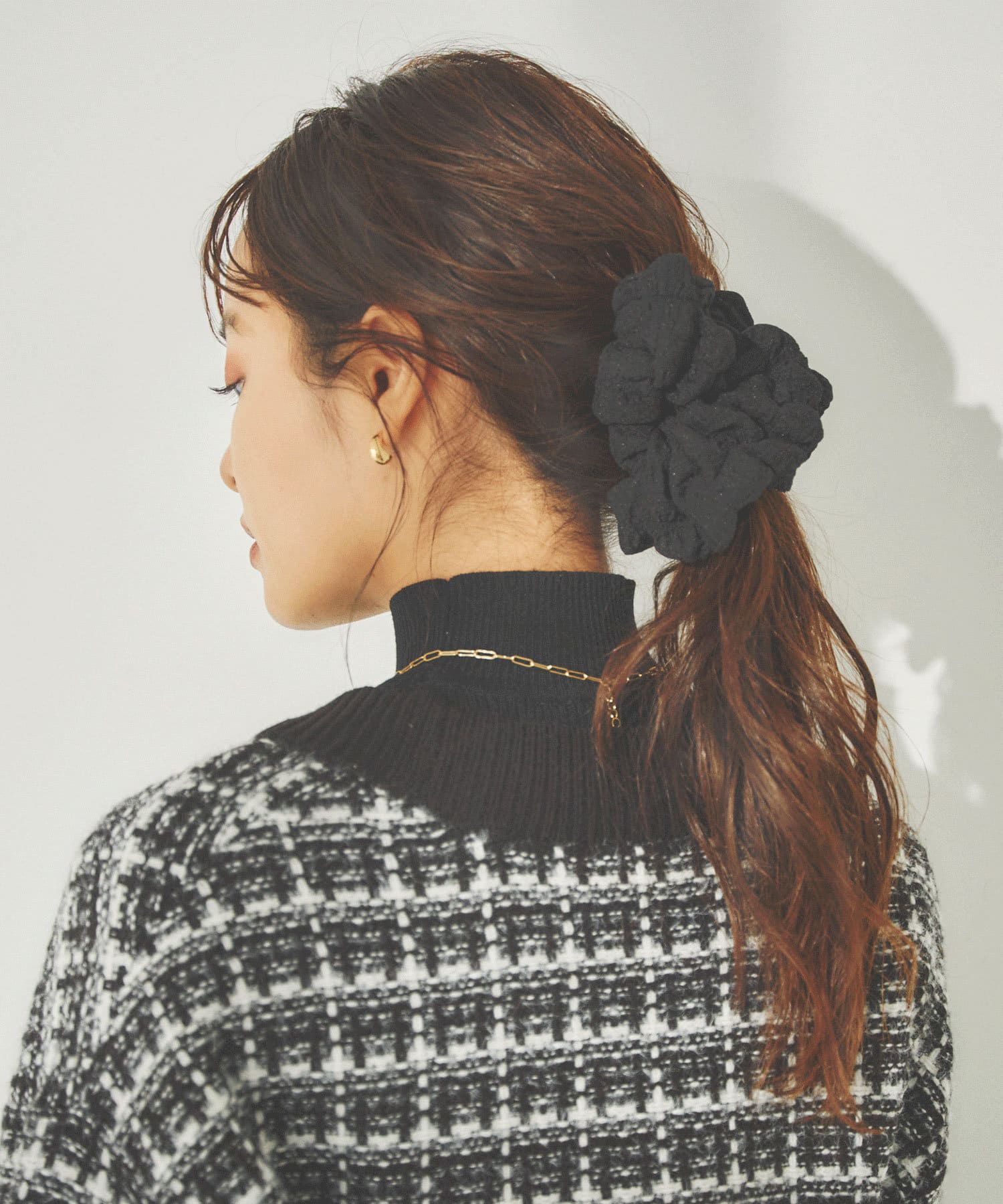 日本 Lattice - [日雜推薦] 戚風蛋糕雙層髮梳髮圈-小香風格紋-黑白