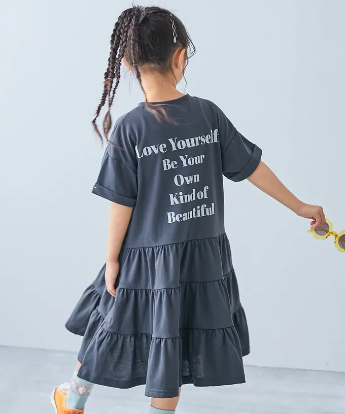 日本 devirock - 天竺棉舒適分層短袖洋裝-背後標語-皇室藍