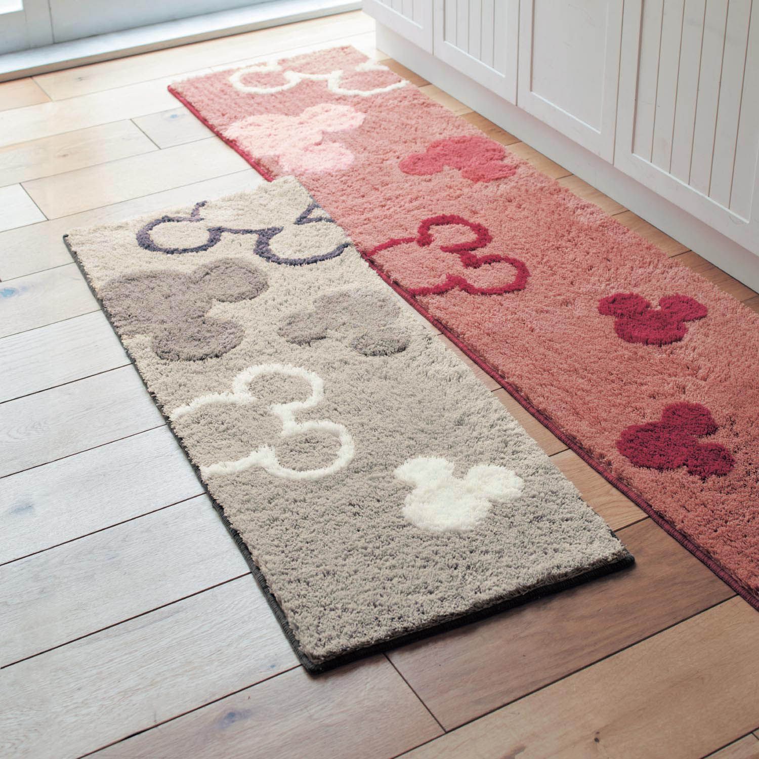 日本千趣會 - 迪士尼 長毛長條型腳踏墊(廚房/臥室)-虛實米奇頭-灰色系