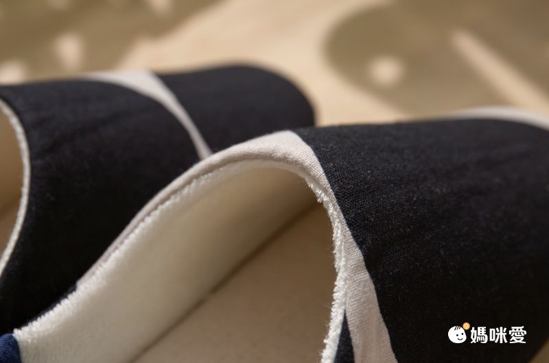 日本 Maison Blanche - 日本製 北歐風棉麻柔軟室內拖鞋-點點-黑 (23-25cm)