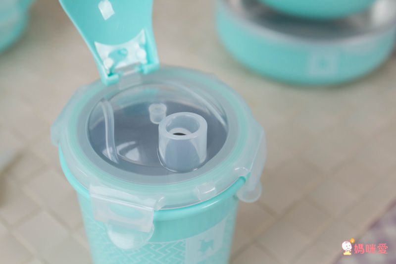 美國Kangovou 小袋鼠不鏽鋼安全兒童餐具，大小寶都適用