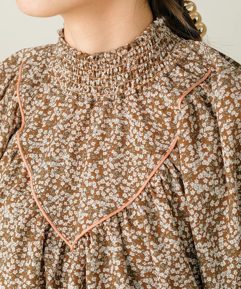 日本 Bab - 歐風碎花澎澎袖上衣-深可可