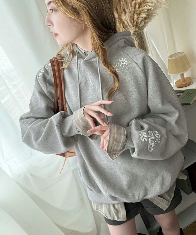 日本 Classical Elf - Java 刺繡logo寬鬆版型帽T-燕麥灰