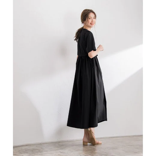 日本 BELLUNA - 森之精靈側綁帶縮腰長洋裝-靜謐黑
