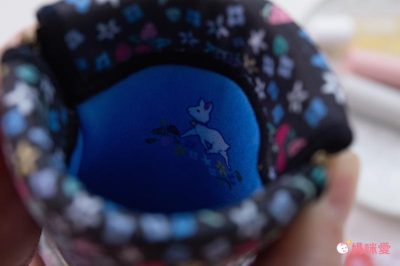 日本 3carat - 雲朵柔棉彈簧口金化妝包/眼鏡盒-玫瑰物語-粉 (17.5x8cm)