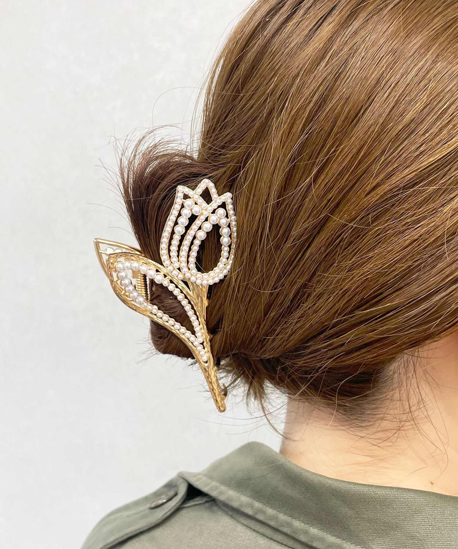 日本 Lattice - 鬱金香珍珠髮夾/鯊魚夾-金