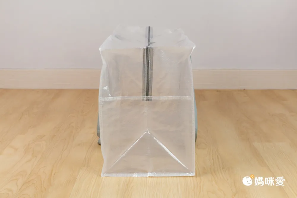 日本代購 - [日本主婦推薦] 半透明多功能衣物收納袋(可肩背/手提) 3入組-淺灰 (L(47x20x36cm))