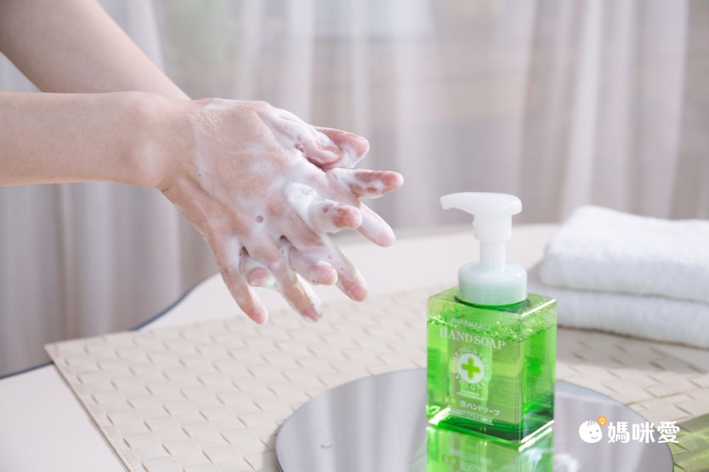 日本熊野油脂 KUMANO - PharmaACT 無添加藥用弱酸性抗菌泡沫洗手乳/洗手慕斯-補充包-特惠2入組-200ml*2