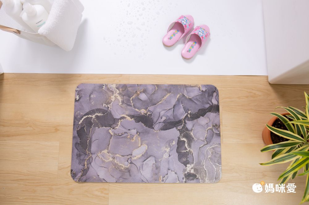 上田屋 - 連續踩踏瞬吸乾爽科技絨腳踏墊/地墊/防霉抗菌快乾好洗/柔軟彈性材質-大理石紋-深灰 (50x80x0.5cm±5%)