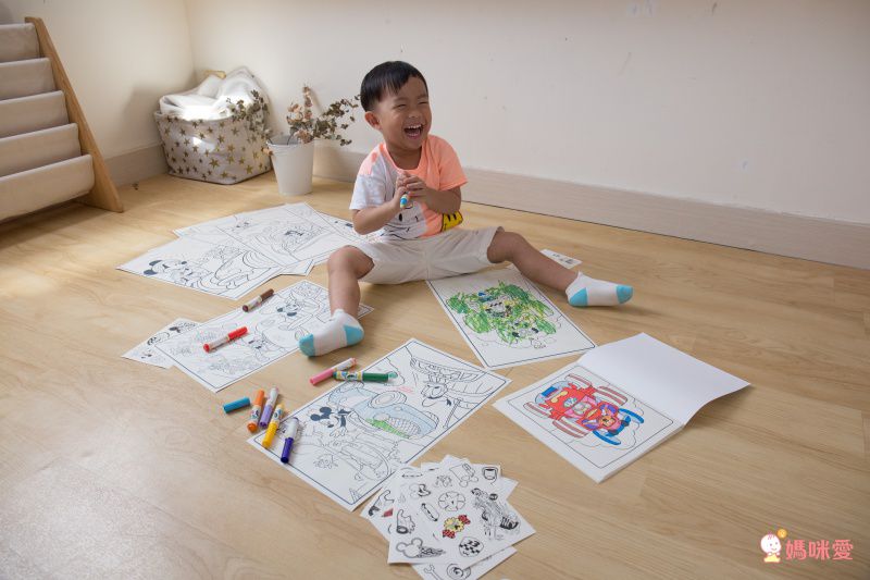 【迪士尼 ✖ 美國 Crayola 繪兒樂】39 折起！蠟筆、彩色筆、印章、著色本通通有