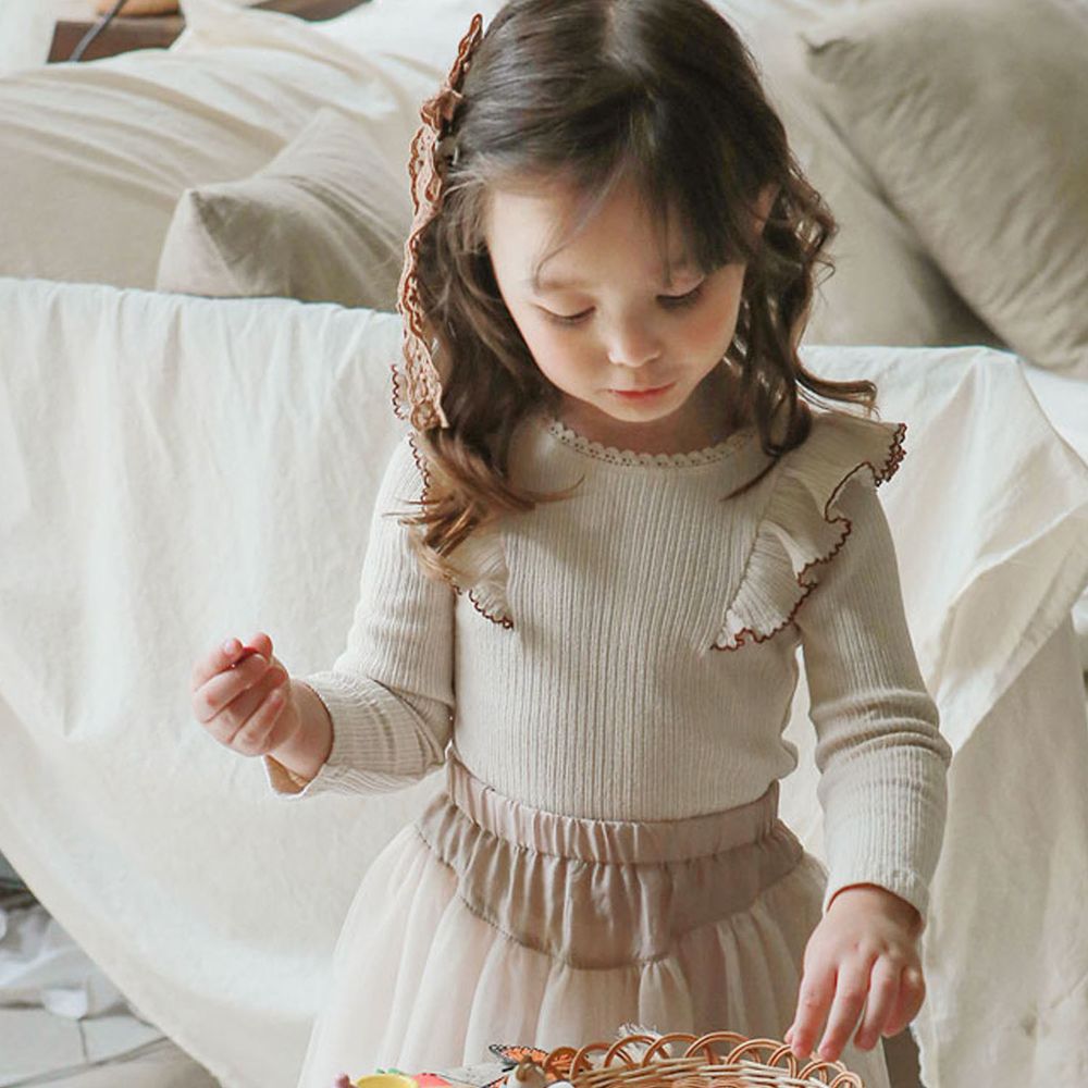 韓國 Puellaflo - 荷葉裝飾袖蕾絲滾邊領針織上衣-杏