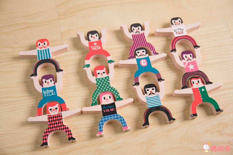 法國 Vilac 超質感玩具系列♔ 手提攜帶家家酒～帶出門詢問度超高★觸覺啟發桌遊～啟發幼兒大腦！