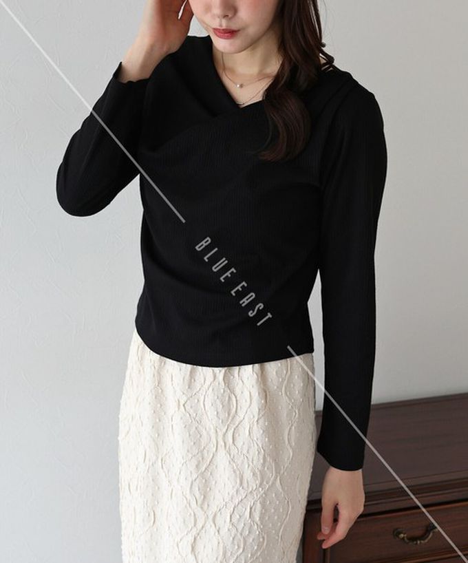 日本 BLUE EAST - 顯瘦V領垂墜感羅紋長袖上衣-深咖啡