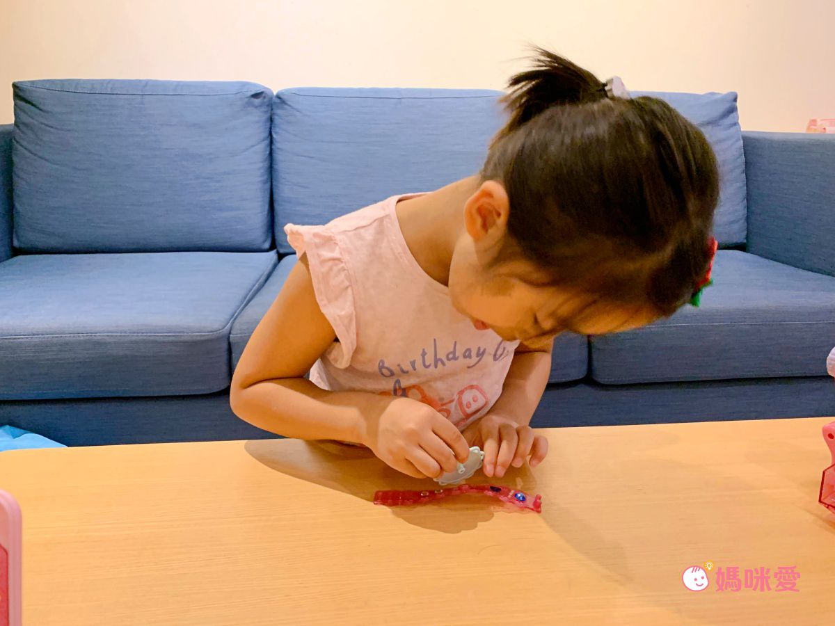 YOUNG TOYS - 秘密甜心粉鑽貼紙機