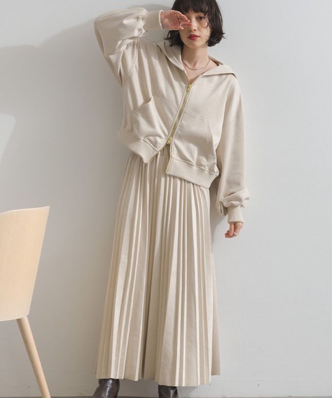 日本 ELENCARE DUE - 輕盈絨皮感雙拉鏈短版連帽外套-炭灰