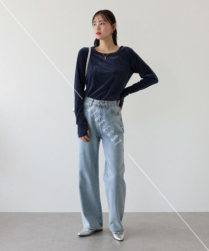 日本 BLUE EAST - 透明感光澤絨面船領長袖上衣-(指孔設計)-米白