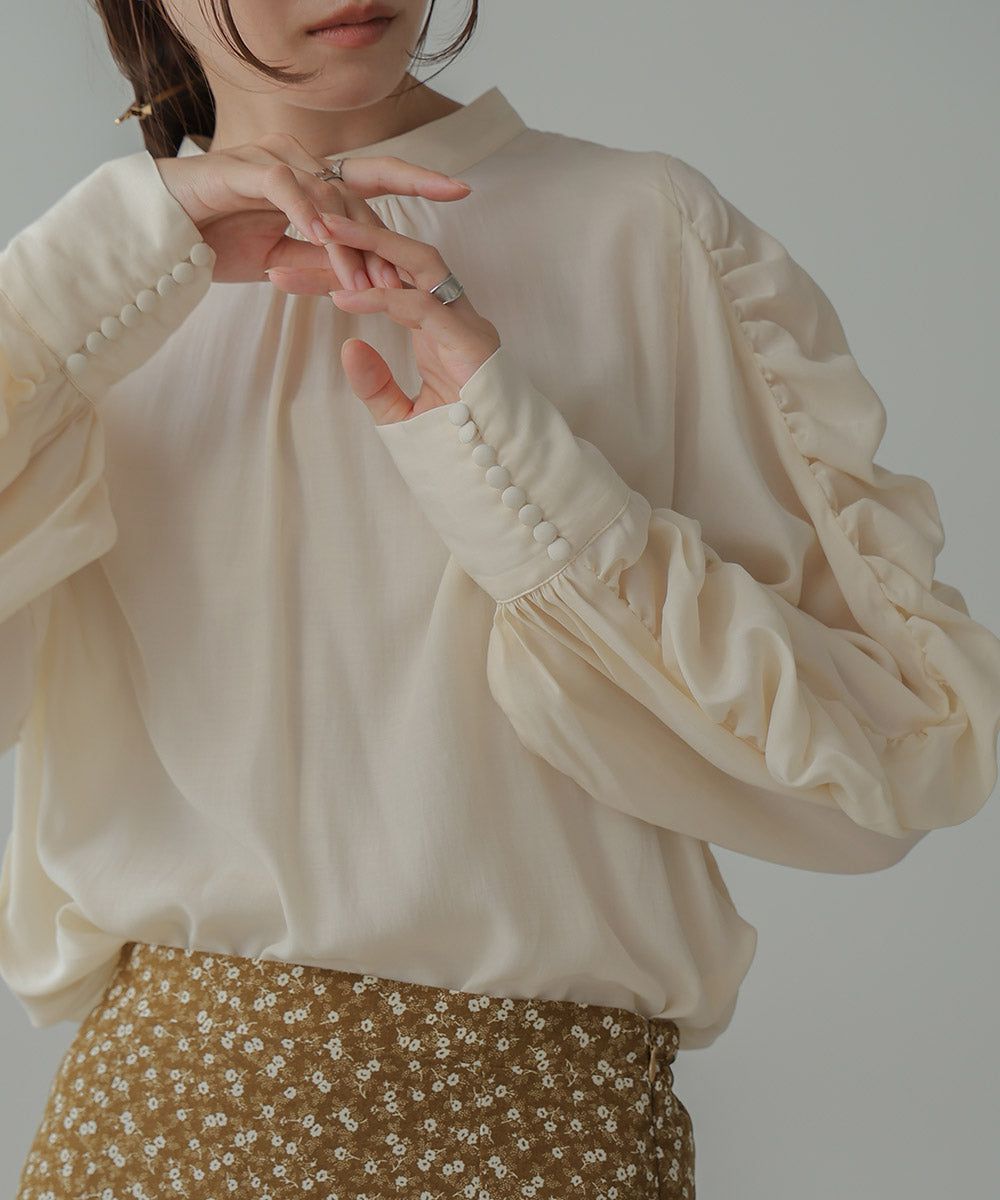 日本 Bab - 嫘縈柔滑抓皺薄長袖上衣-米杏