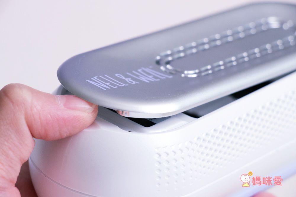 NELL&WELL 嬰兒攜帶型夾式空氣清淨機